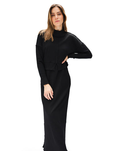 Reversed Seam Crop Top